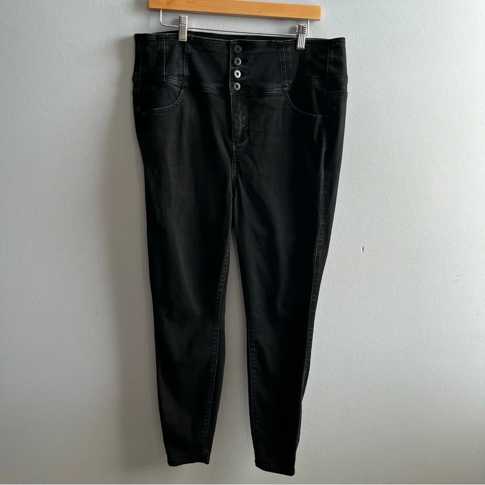 Torrid Feel the Fit Skinny Jeans Women's 14R Black High Rise Button Fly - Picture 1 of 12